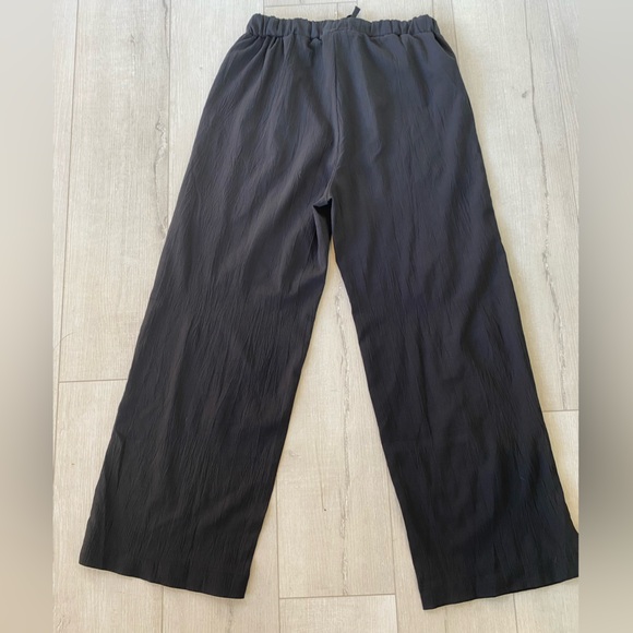Crepe Wide Leg Pant - Picture 2 of 4